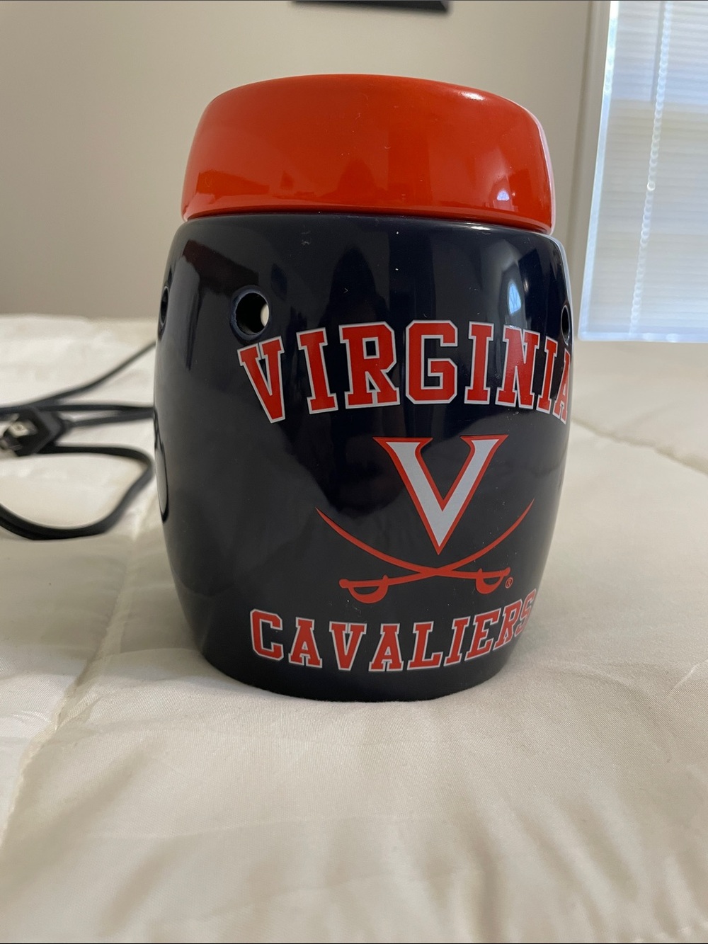 Scentsy Virginia Cavaliers Orange and Navy Warmer